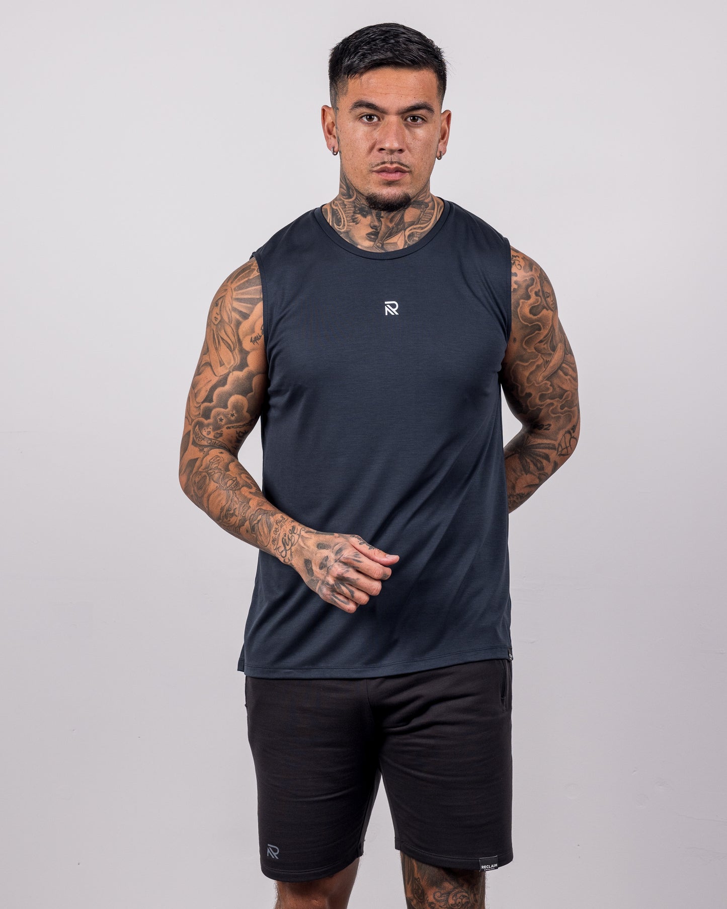 Essential Vest Navy